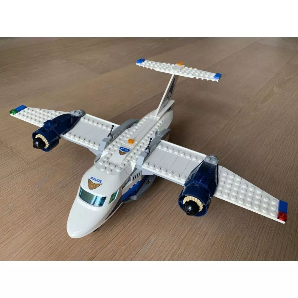 二手 樂高 LEGO 警察 航警航空基地 60210 經典-細節圖4