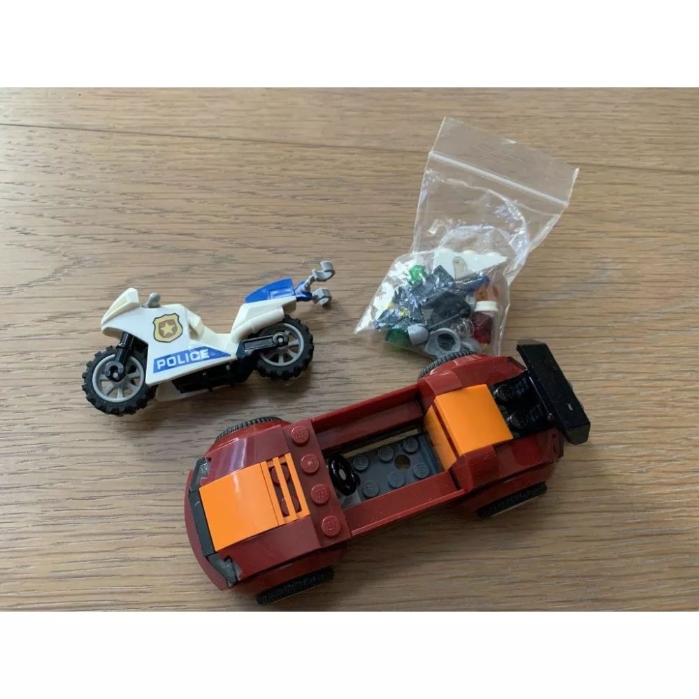 二手 樂高 LEGO 警察 航警航空基地 60210 經典-細節圖9