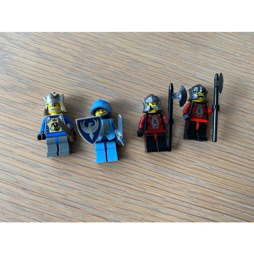 二手 樂高 LEGO 城堡 8875 國王攻城塔-細節圖3