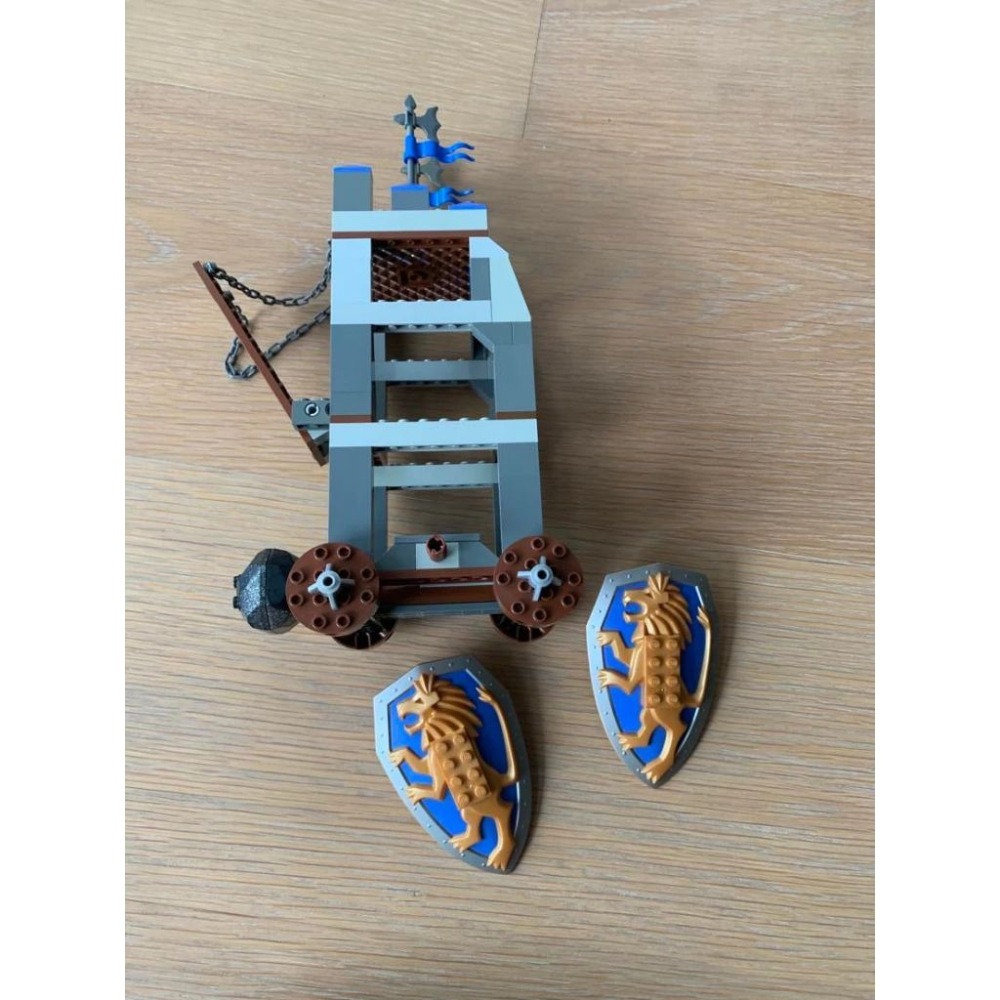 二手 樂高 LEGO 城堡 8875 國王攻城塔-細節圖5