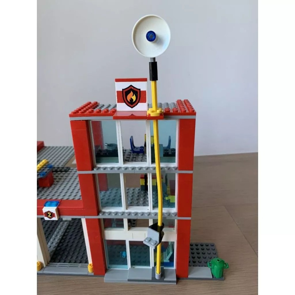二手 樂高 LEGO 城市 消防 消防局 消防隊 消防員 60004-細節圖9