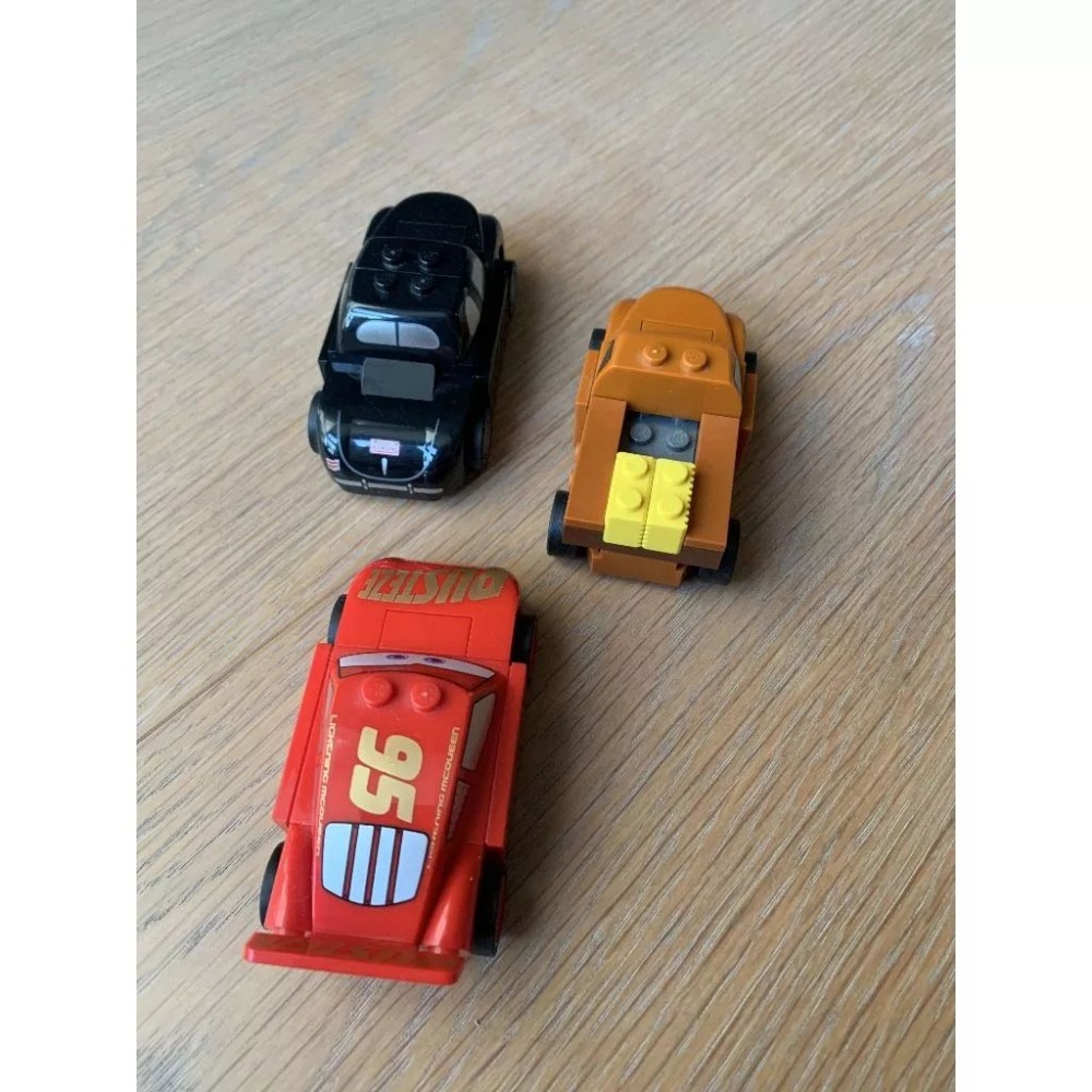 二手 樂高 LEGO 10743 汽車總動員 老墨的修車廠-細節圖2