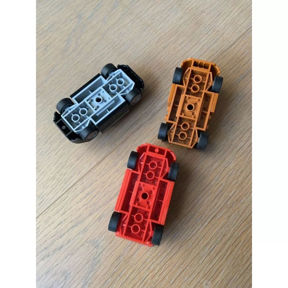 二手 樂高 LEGO 10743 汽車總動員 老墨的修車廠-細節圖5