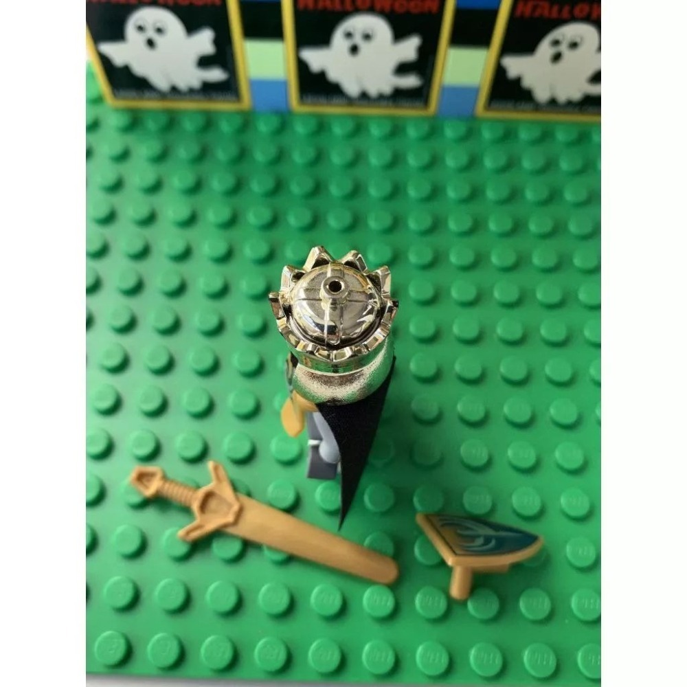 樂高 LEGO 城堡 國王 8823 cas295 含武器-細節圖2