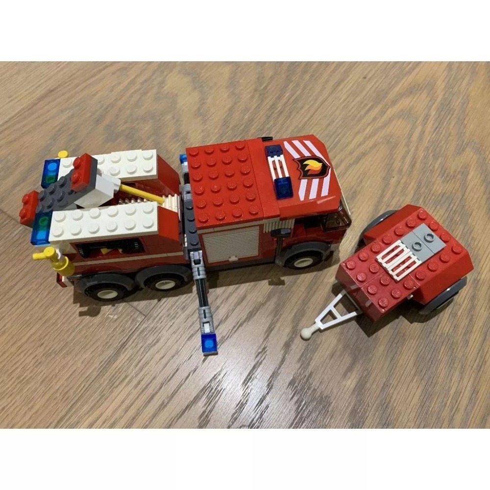 二手 樂高 LEGO 城市 消防 消防車 消防員 消防局 7239 經典-細節圖7