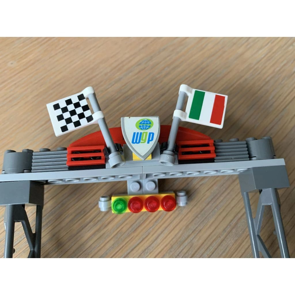 二手 樂高 LEGO 汽車總動員 8423 麥坤 超哥-細節圖7