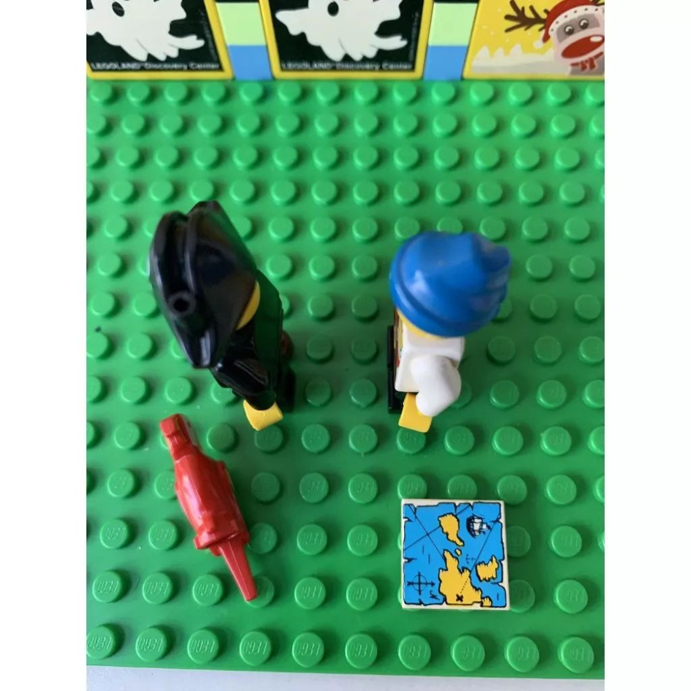 二手 樂高 LEGO 海盜 人偶 船長 女人 兩隻 含地圖 鸚鵡-細節圖5