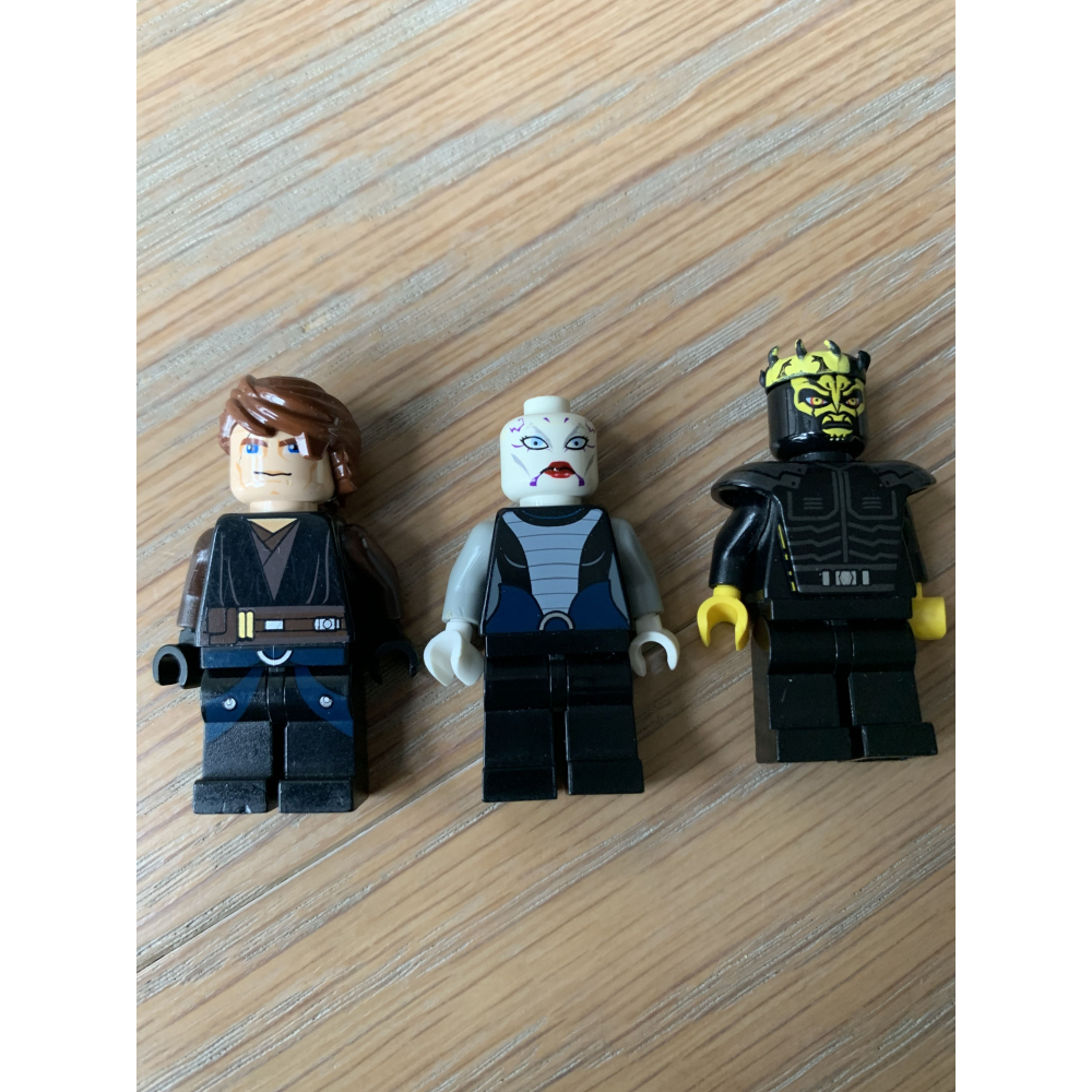 二手 樂高 LEGO 星際大戰 Star Wars  7957 西斯夜速艇 Sith Nightspeeder 人偶鬆動-細節圖3