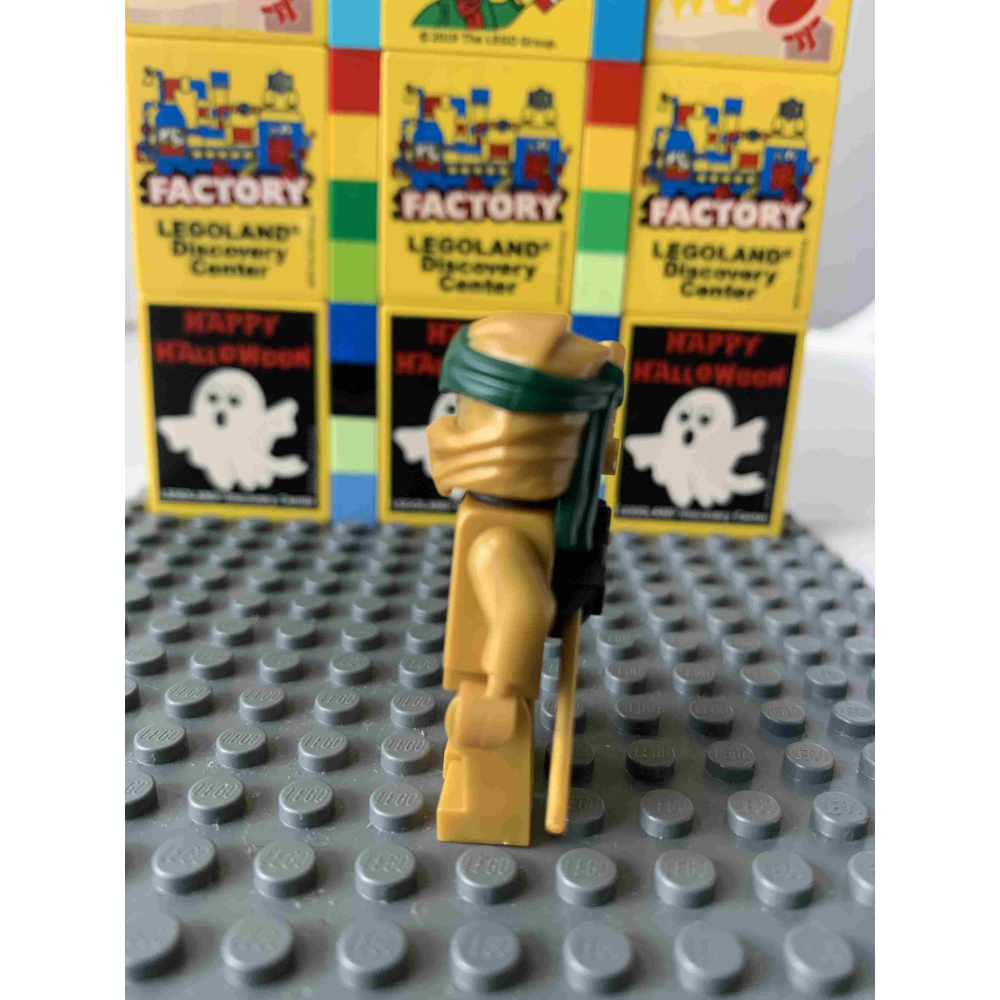二手 樂高 LEGO 70666 旋風忍者 黃金忍者 勞埃德-細節圖4