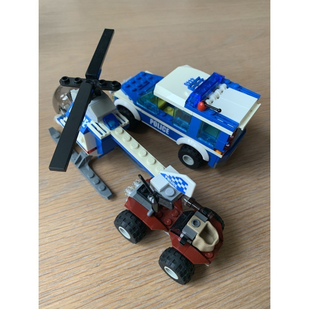 二手 樂高 LEGO 城市 4440 警察 森林警察局-細節圖5