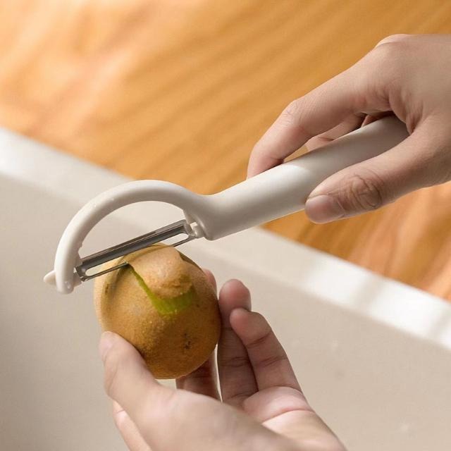 [VO17 台灣出貨] 不銹鋼削皮刀 削皮刀 削皮器 水果削皮刀 水果削皮器 剝皮器-細節圖6