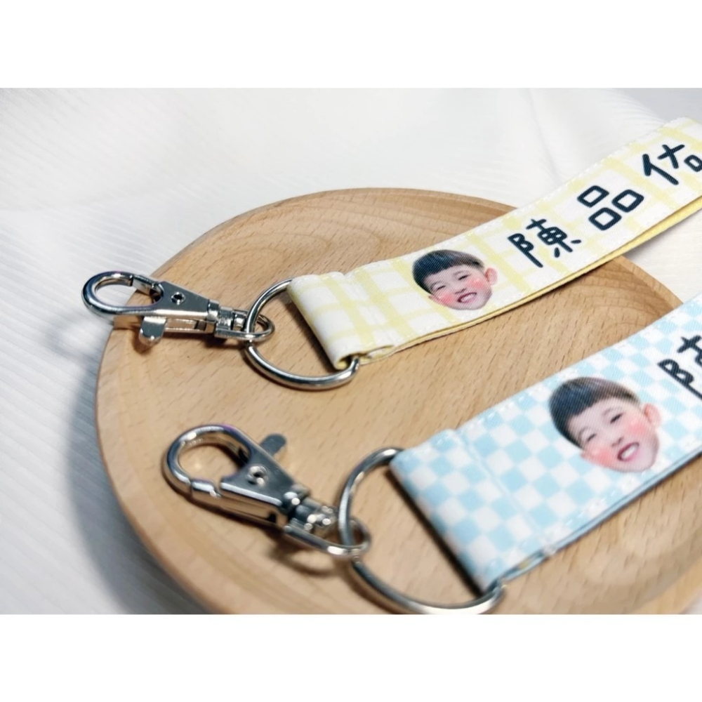 客製姓名條鑰匙圈 | 布條鑰匙圈 鑰匙圈 姓名條 姓名鑰匙圈 姓名牌 布條鑰匙圈-客製人物款一組兩個-細節圖2