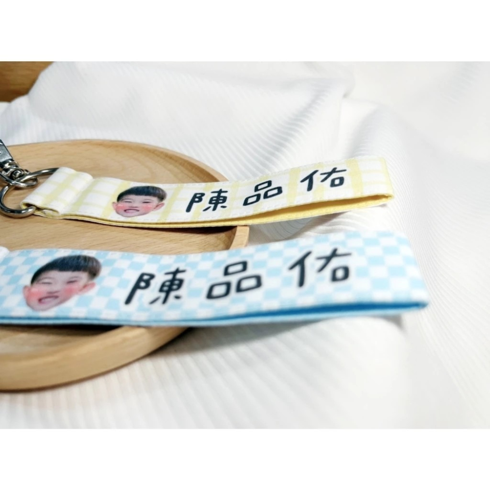 客製姓名條鑰匙圈 | 布條鑰匙圈 鑰匙圈 姓名條 姓名鑰匙圈 姓名牌 布條鑰匙圈-客製人物款一組兩個-細節圖3