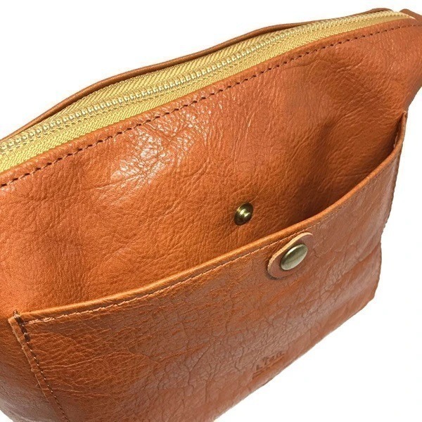 《全新現貨正品》Lien日本製 皮革迷你肩背包(男女適用) コルド　ミニショルダー-細節圖9