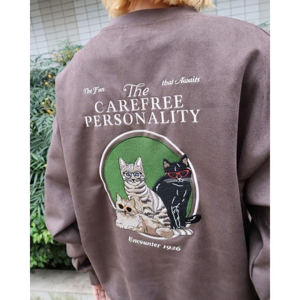 《全新現貨正品》日本POWER TO THE PEOPLE眼鏡貓絨面刺繡衛衣-男女適用フェイクスウェードＣＡＴスウェット-細節圖3