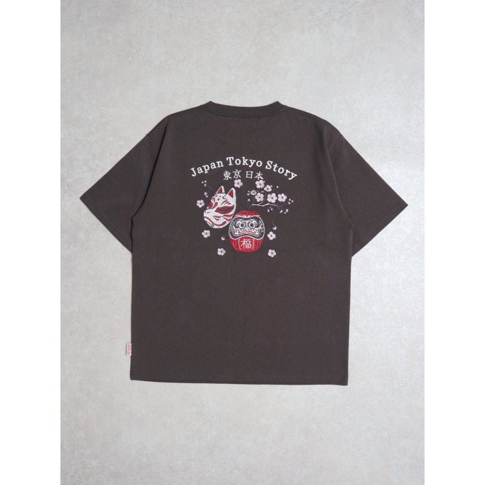 《全新現貨正品》日本POWER TO THE PEOPLE-達摩和狐狸面具刺繡短袖T恤-男女適用-細節圖3