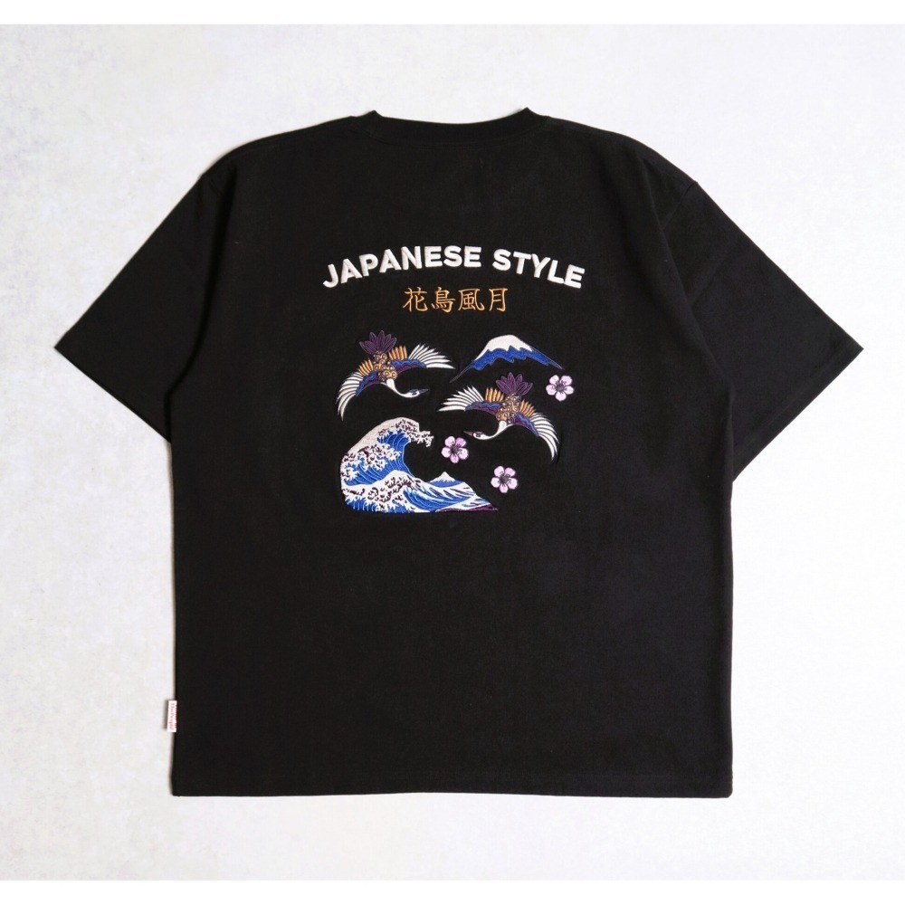 《全新現貨正品》日本POWER TO THE PEOPLE-JAPAN系列-花鳥風月刺繡短袖T恤-男女適用-細節圖5