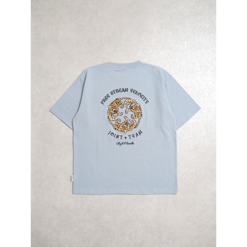 《2025夏季全新現貨正品》日本POWER TO THE PEOPLE-老虎刺繡 T- 男女適用-細節圖7