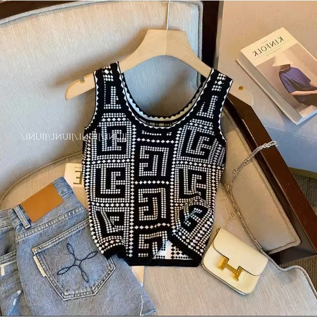 奢侈一線品牌特價清倉撿漏夏季高級感復古小眾黑色針織吊帶背心女-細節圖4