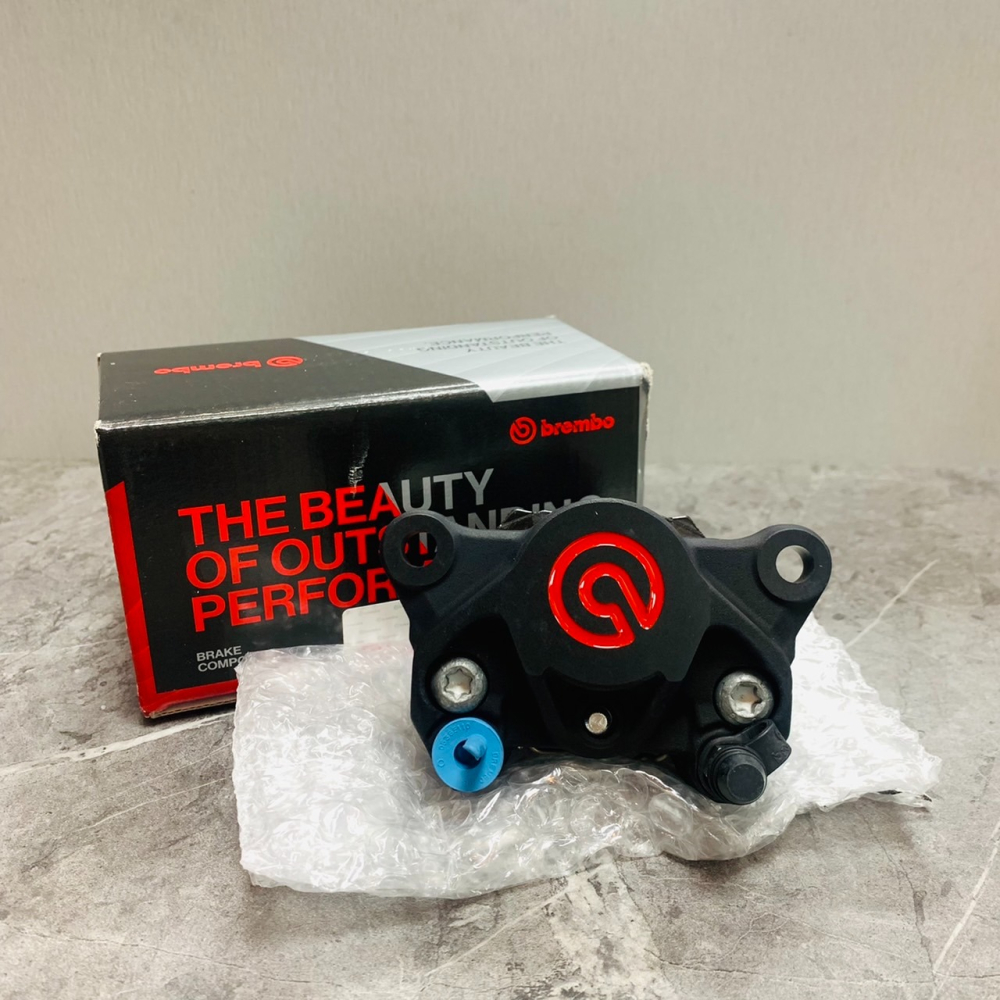 DS馭速動能-BREMBO 黑底紅字 大螃蟹 對二卡鉗 孔距84mm 活塞34mm-細節圖2