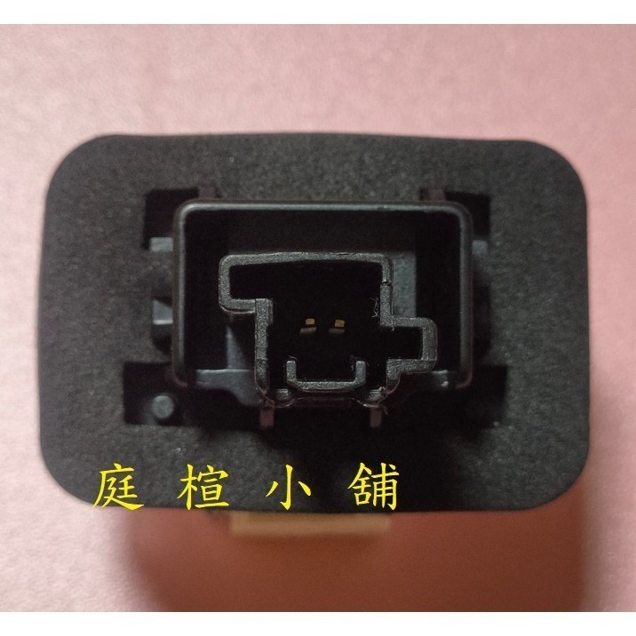 【庭楦小舖】 馬自達5 MAZDA 5 LED牌照燈-細節圖2