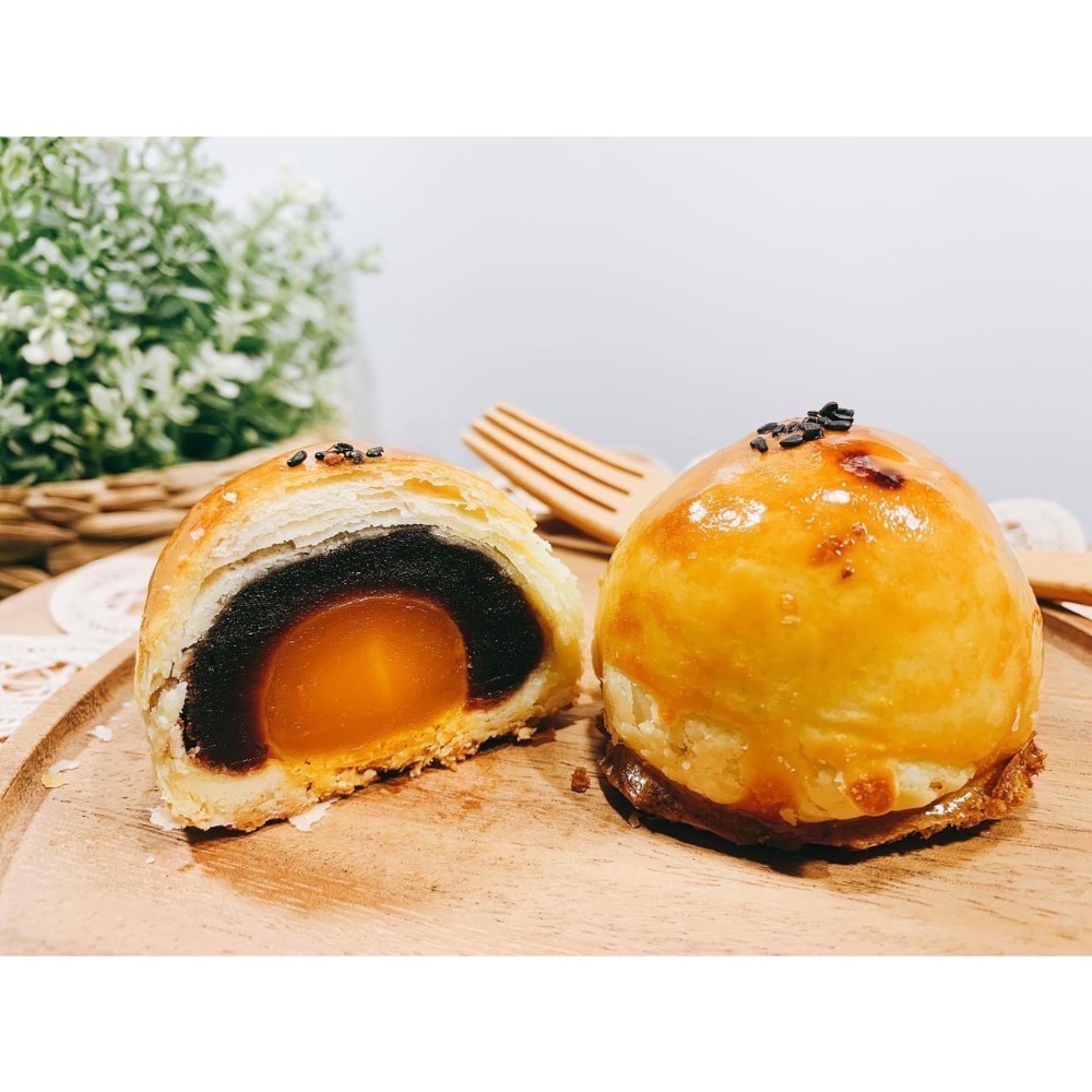 蕾蹦蹦手工蛋黃酥、黑糖麻糬酥-細節圖7