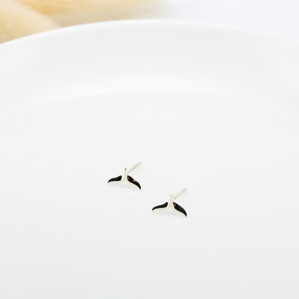 【Angel Me】幸運 鯨魚 鯨魚尾 一對 s925 純銀 耳環 夾式 禮物-細節圖5