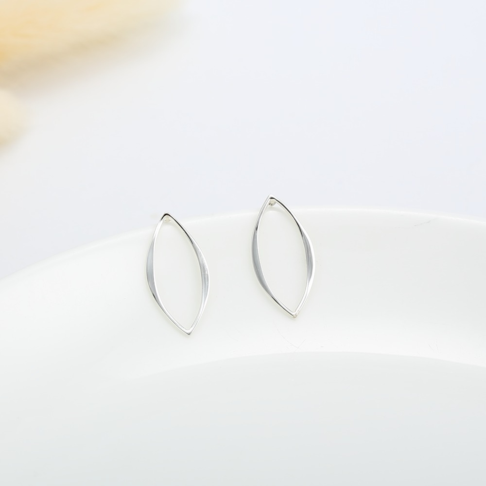 【Angel & Me】極簡 葉葉思念 Leaf 一對 s925 純銀 耳環 耳夾 生日 情人節 禮物-細節圖4