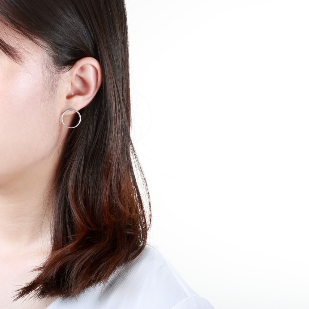 【Angel & Me】極簡 幾何 大圓圈 光圈 s925純銀耳環 耳夾 一對-細節圖3