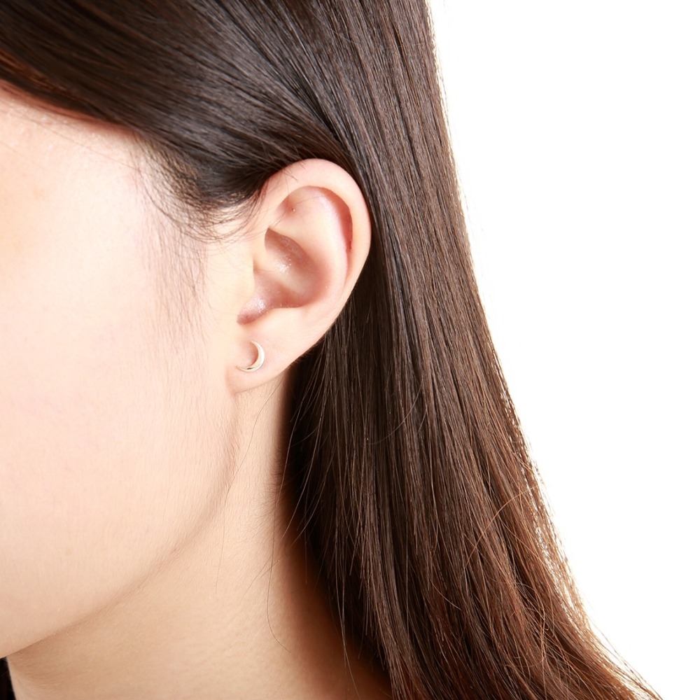 【Angel & Me】月牙 月亮 一對 s925 純銀 耳環 耳夾 情人節 禮物-細節圖4