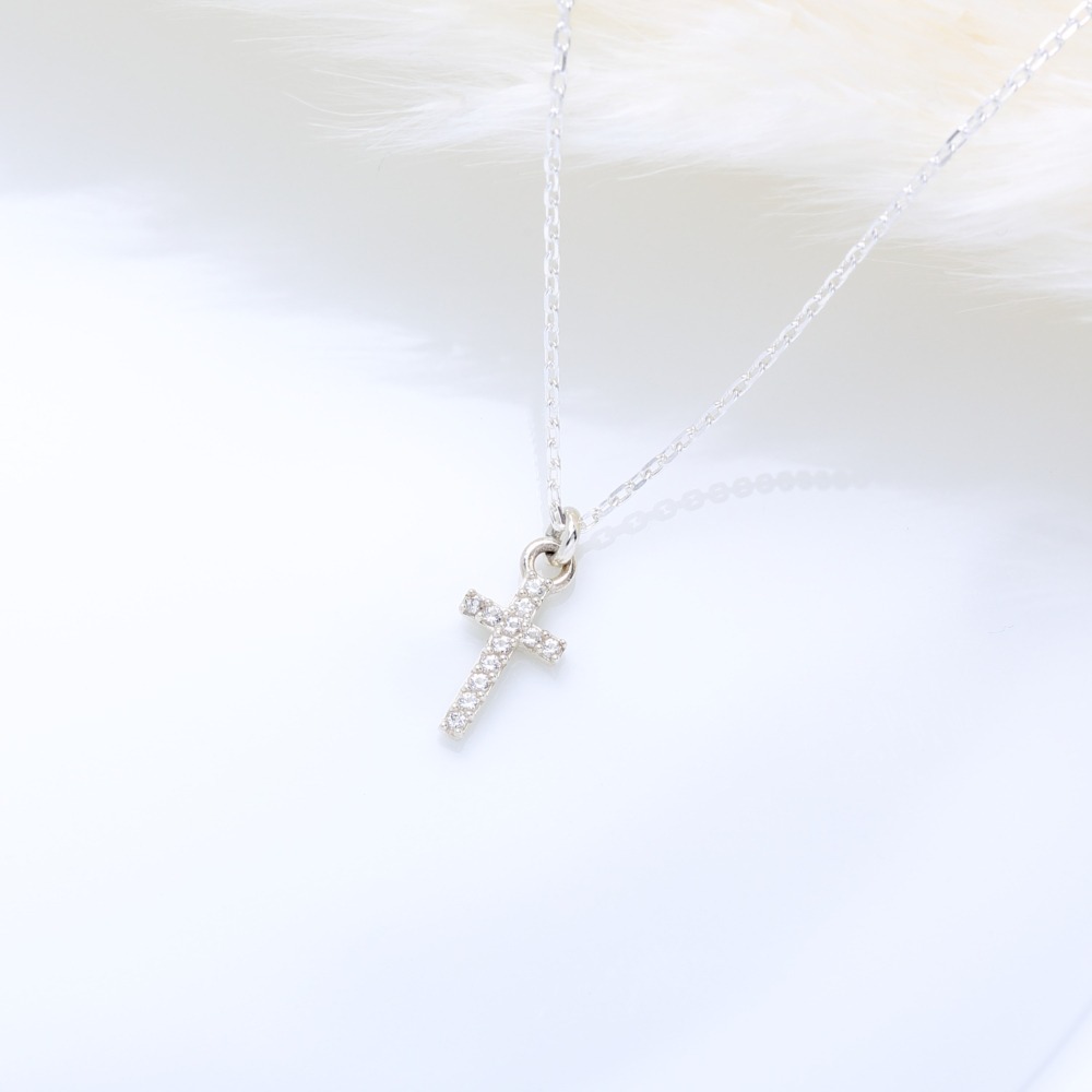 【Angel & Me】微鑲 5A 瑞士 鑽石 十字架 s925純銀項鍊 生日禮物-細節圖3