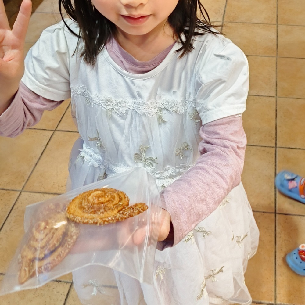 【代購】莢麵包蝸牛餅乾｜濃郁香氣・層層酥脆・在地熱銷 火速出貨-細節圖2