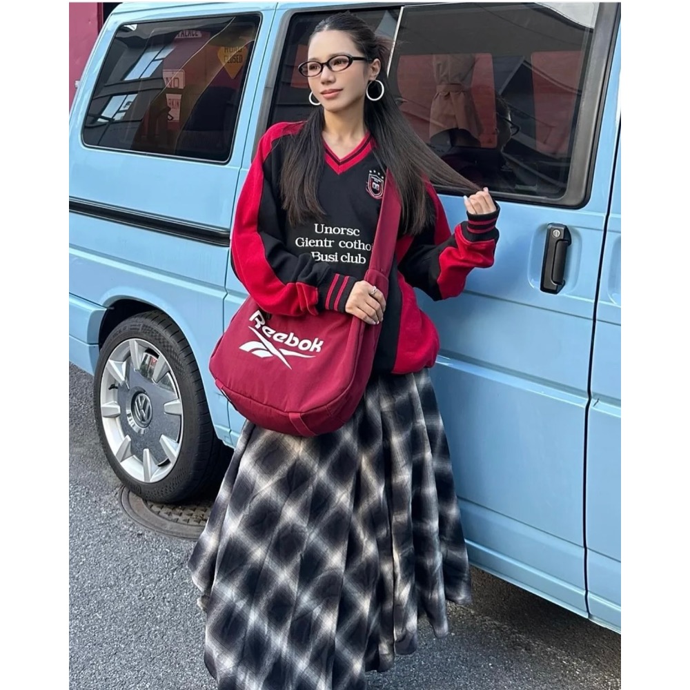 【BKS】REEBOK 大空間斜挎包/單肩包/休閒風/國外代購  大Logo印花 防潑水面料 大空間容量19.4L 可調-細節圖6