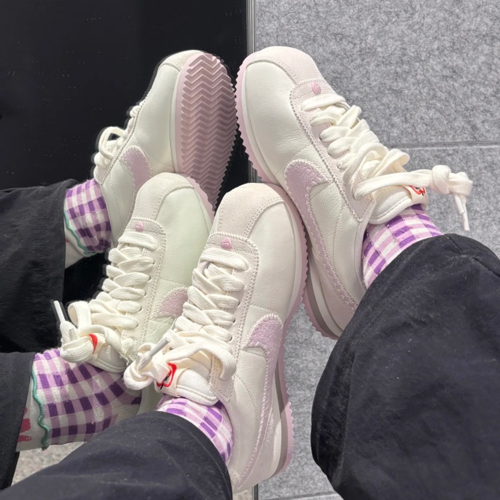 【BKS】NIKE CORTEZ 阿甘鞋 櫻花粉愛心 2025情人節限定款/國外代購/HV6012-161-細節圖3