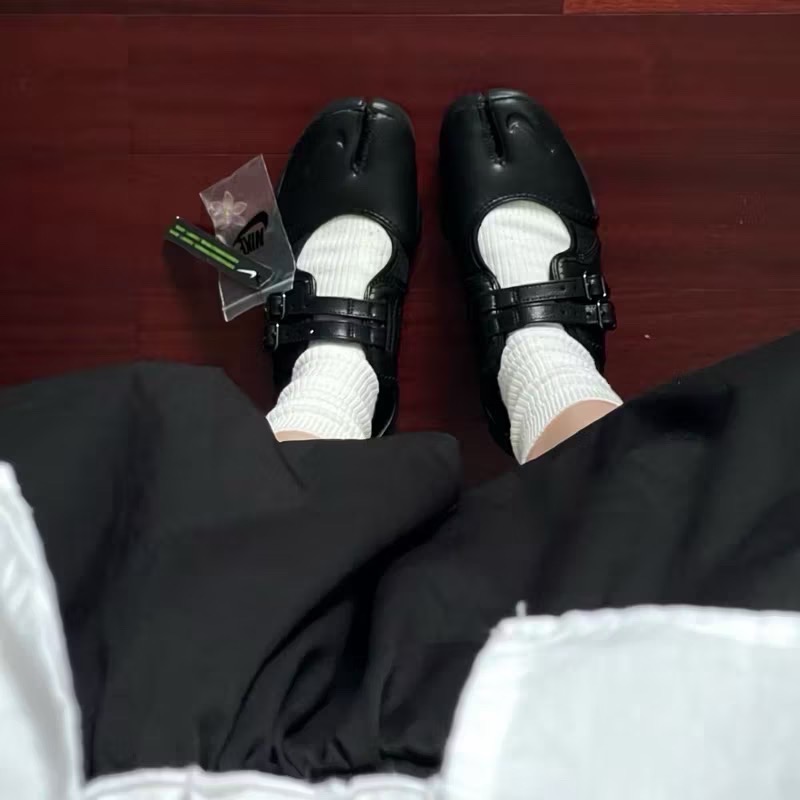 【BKS】NIKE AIR RIFT 芭蕾 忍者鞋/分趾鞋/黑色/國外代購/IB8881-001-細節圖3