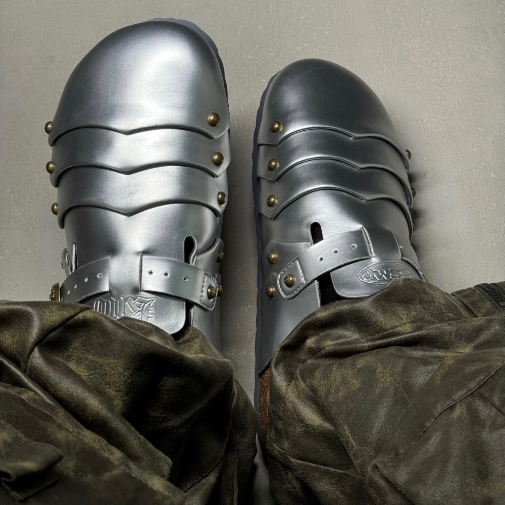 【BKS】BBIMP 銀色盔甲 包頭 勃肯 拖鞋/國外代購-細節圖3