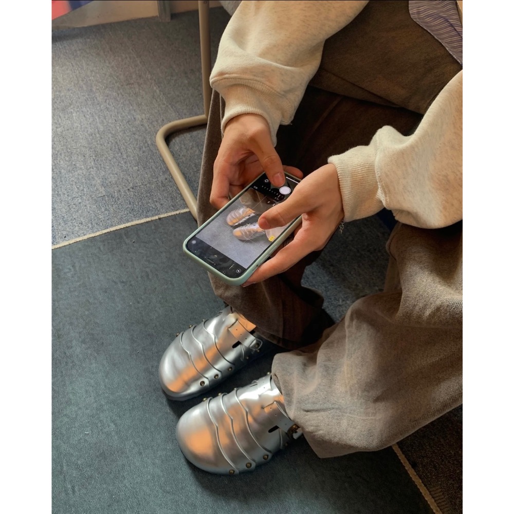 【BKS】BBIMP 銀色盔甲 包頭 勃肯 拖鞋/國外代購-細節圖4