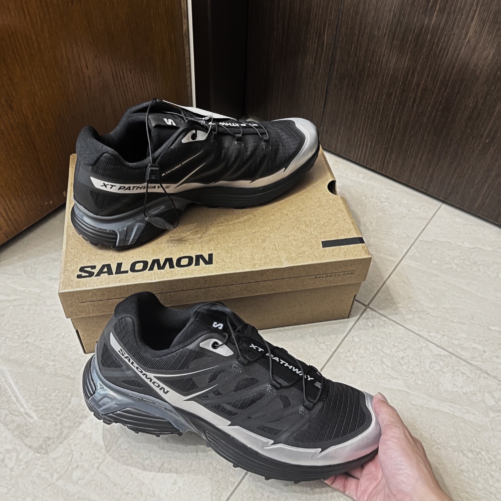 【BKS】SALOMON XT-PATHWAY 2 NIGHT 銀黑 機能運動休閒鞋/國外代購/L47727200-細節圖10