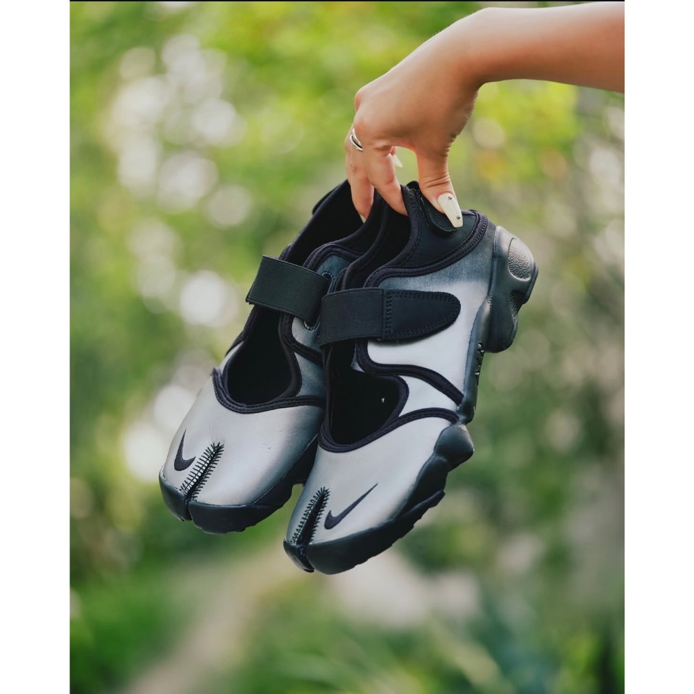 【BKS】NIKE AIR RIFT 銀黑渲染 忍者鞋 分趾鞋 /國外代購/ih3656-095-細節圖2