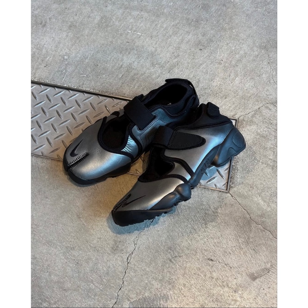 【BKS】NIKE AIR RIFT 銀黑渲染 忍者鞋 分趾鞋 /國外代購/ih3656-095-細節圖7