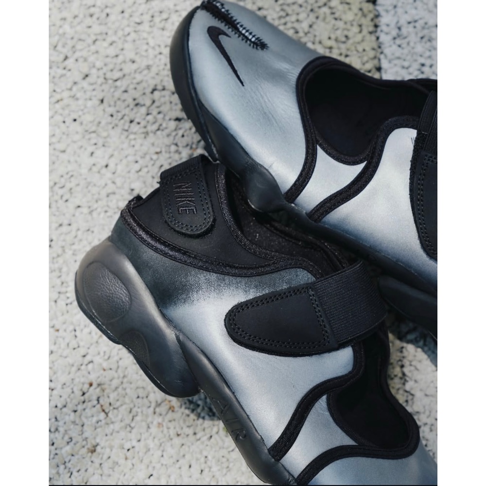 【BKS】NIKE AIR RIFT 銀黑渲染 忍者鞋 分趾鞋 /國外代購/ih3656-095-細節圖8