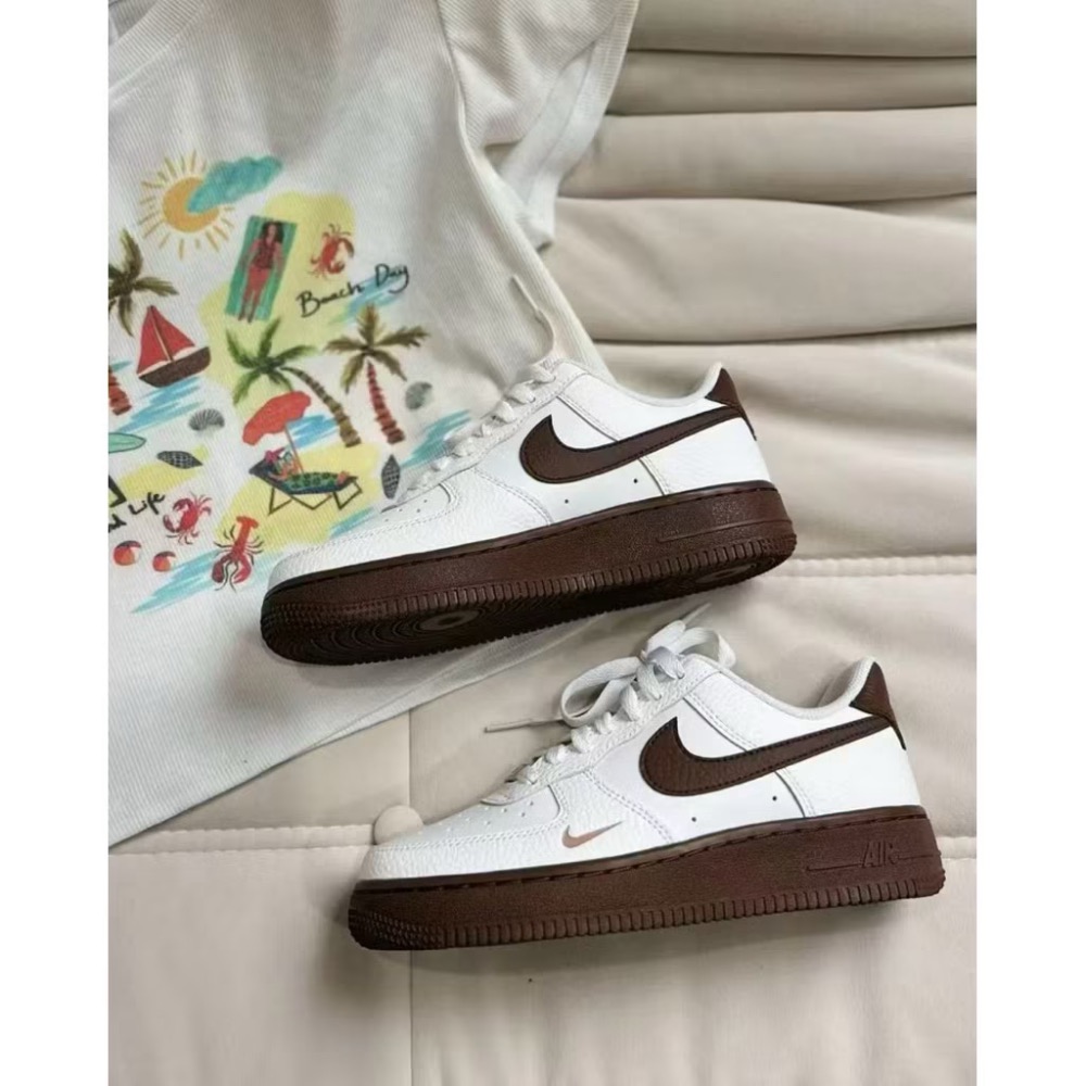 【BKS】NIKE AIR FORCE 1 摩卡白/秋夕復古/皮革/休閒鞋/女款/國外代購/IM3378-122-細節圖7