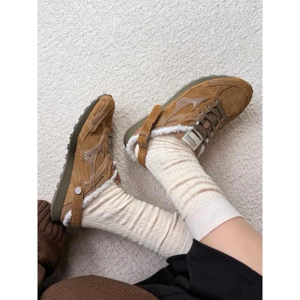 【BKS】MIZUNO LG 60S SLIPPER 毛絨 穆勒鞋 秋冬 勃肯風/國外代購-細節圖2