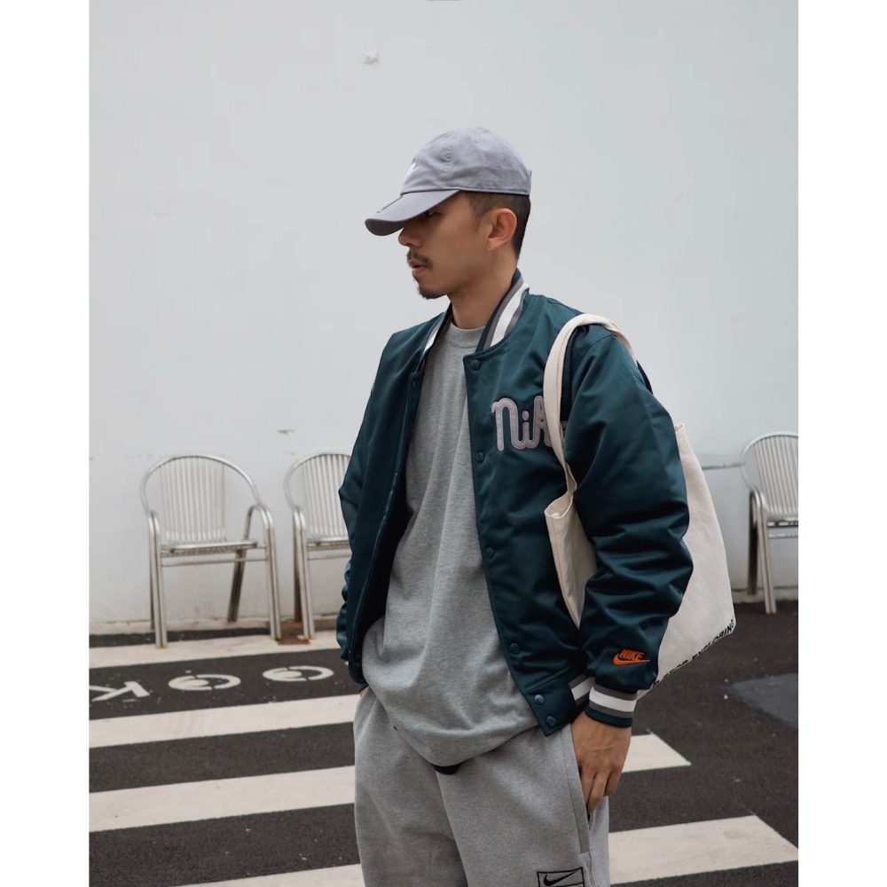 【BKS】NIKE 塗鴉跳色 刺繡復古 棒球外套/夾克/國外代購/FQ7970-細節圖8