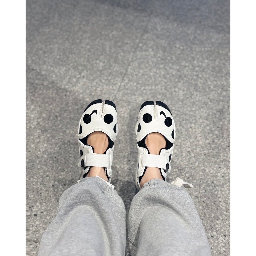 【BKS】NIKE AIR RIFT 波點忍者鞋/圓點/皮革/分趾鞋/國外代購/IR1226-細節圖3