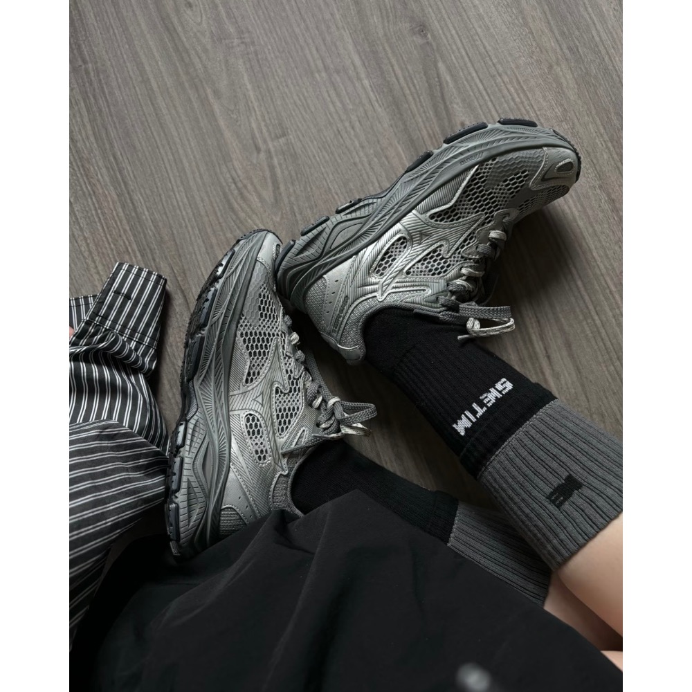【BKS】MIZUNO RACER S 銀色系列/銀灰/復古跑鞋/運動鞋/休閒鞋/國外代購-細節圖2