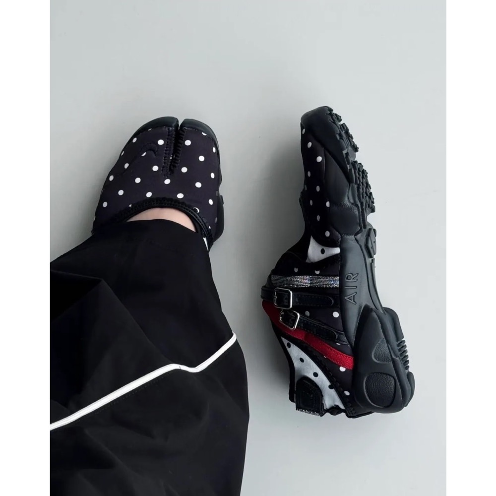【BKS】NIKE AIR RFIT BR 點點風 瑪莉珍 忍者鞋 分趾鞋/國外代購/IW2344-001-細節圖5