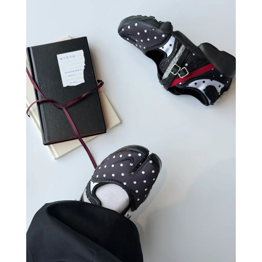 【BKS】NIKE AIR RFIT BR 點點風 瑪莉珍 忍者鞋 分趾鞋/國外代購/IW2344-001-細節圖6