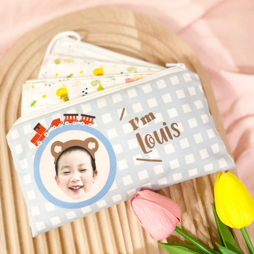 Dreammy朵莉米🧸［中文/英文姓名］客製口罩包 化妝包 隨身小包｜客製化 ｜防潑水材質｜可機洗｜客製禮物-細節圖3