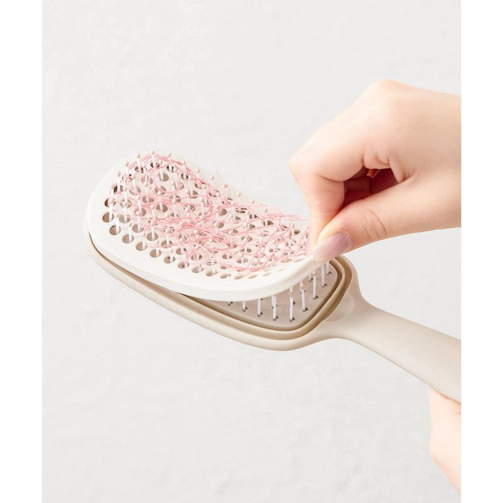 現貨在台24hr出貨🇯🇵3COINS便利清潔髮梳 日本熱銷品 易清潔 可拆洗 and us 梳子 日本 髮梳-細節圖7